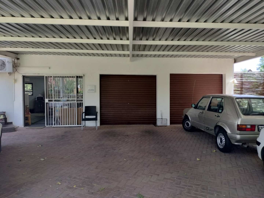 4 Bedroom Property for Sale in Langenhovenpark Free State